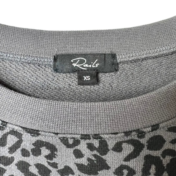 Rails Marcie Charcoal Mini Cheetah Women’s Lounge Cozy Crew Sweatshirt Sz XS - Picture 4 of 13